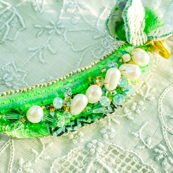 春のポタジェ　Green Pea オートクチュール刺繍ブローチ 8枚目の画像