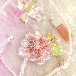【sale】八重桜のブローチ　オートクチュール刺繍 8枚目の画像