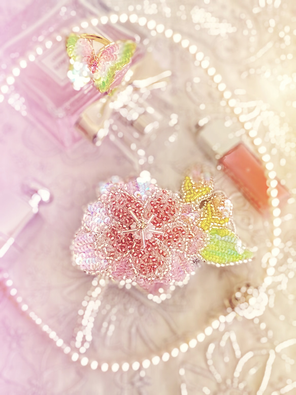 【sale】八重桜のブローチ　オートクチュール刺繍 8枚目の画像