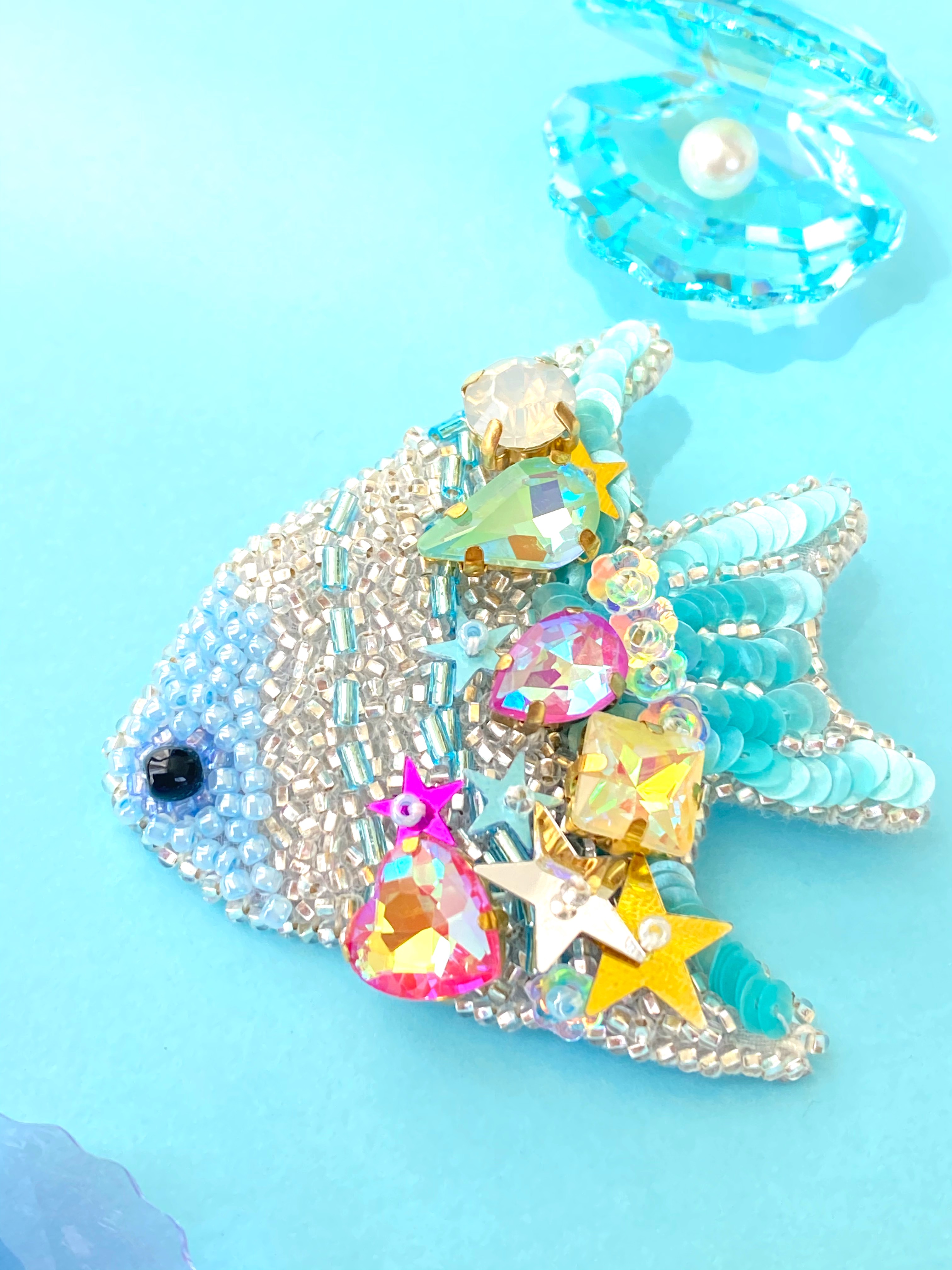 GIVENCHY✨ジバンシィ魚ブローチヴィンテージ