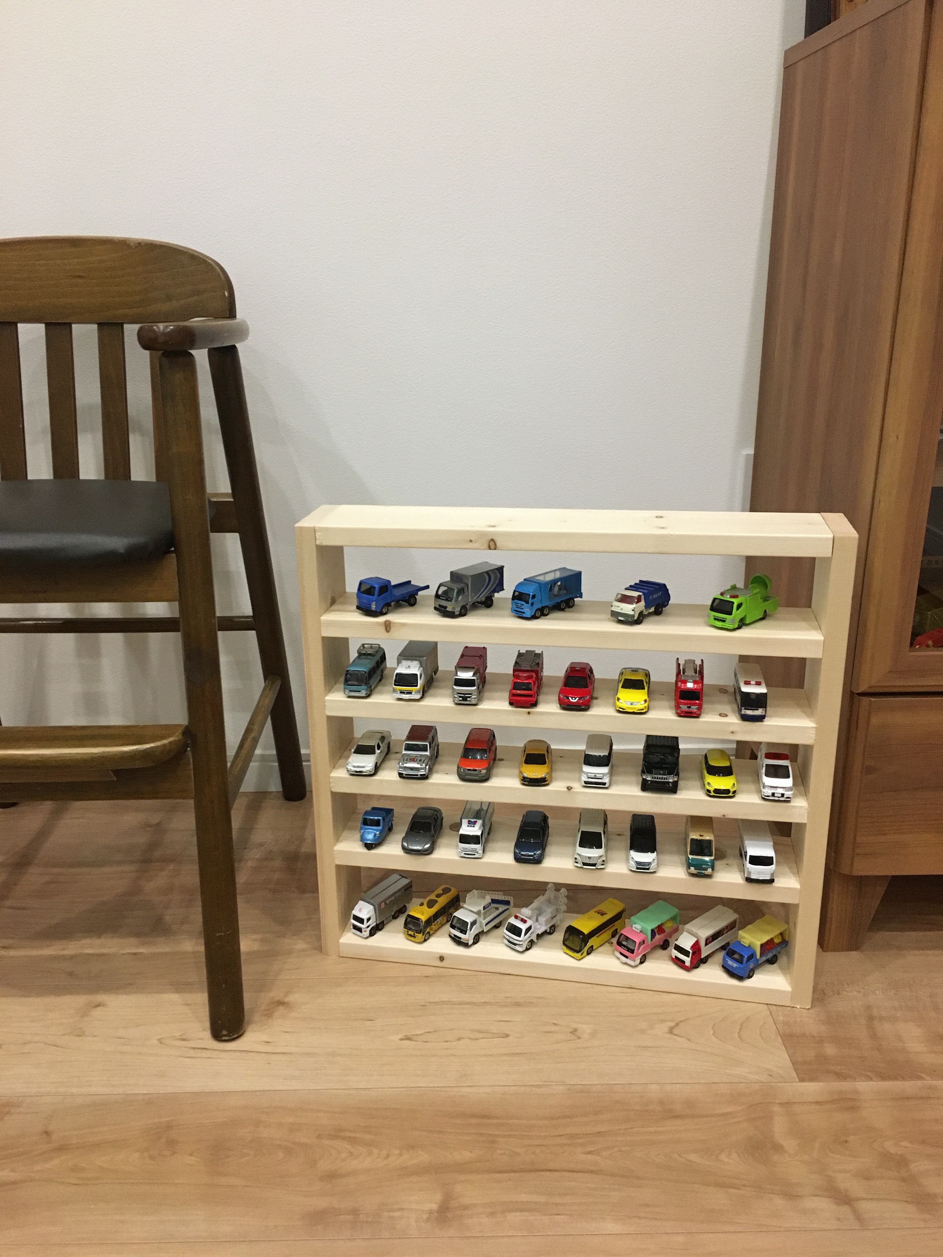 トミカ棚 12段 楽天市場】ディスプレイラック トミカ プラレール 収納ラック 棚