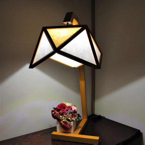 つむぎ商會〇ガラスペンダントライトランプ三角シェード三角形傘型天井照明 つむぎ商會〇ガラスペンダントライトランプ三角シェード三角形傘