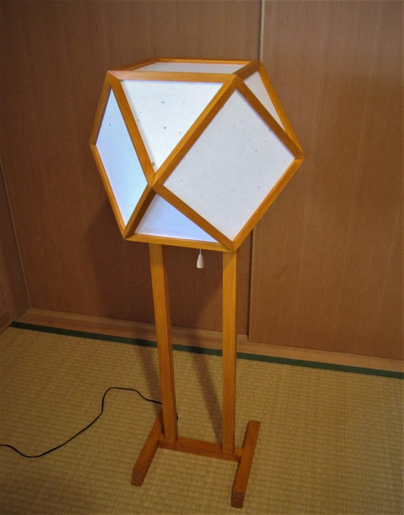 インテリア照明　武田菱　B8-2　立方８面体　スタンドライト 3枚目の画像