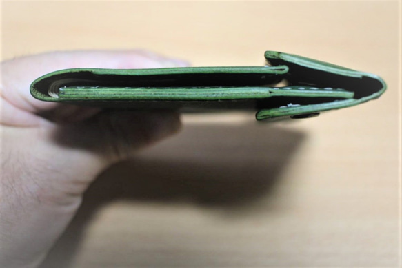【栃木レザー】薄い二つ折り財布　ミニ小銭入れセット　マネークリップタイプ　2WAY　ダークブルー 7枚目の画像