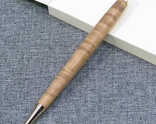 木軸シャープペンシル 0.7mm 栃縮杢 クリップレス 3/10配送法追加