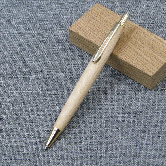 0.5ｍｍ木軸シャープペンシル　樫　 1枚目の画像