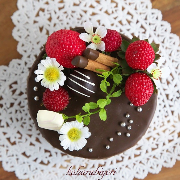 チョコケーキ雑貨　いちごのチョコケーキ 2枚目の画像