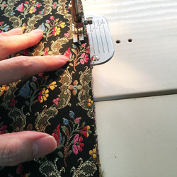 【1点もの・デザイン画付き】ゴブラン織り（金糸入り）8枚接ぎスカート（KOJI TOYODA） 9枚目の画像