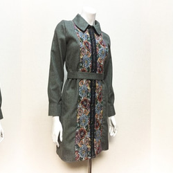 【1点もの・デザイン画付き】ゴブラン織り切り替えベルト付きシャツ型コートワンピース（KOJI TOYODA） 4枚目の画像