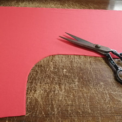 【1点もの・デザイン画付き】タイ付きゆったり着物袖ドットクールニット赤ブラウス（KOJI TOYODA） 6枚目の画像
