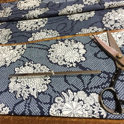 1点もの・デザイン画付き】和柄ちりめんシャツ型タイ付きワンピース 