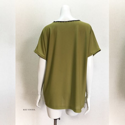 【1点もの・デザイン画付き】天竺ニット抹茶色ゆったり着物袖トップス（KOJI TOYODA） 3枚目の画像