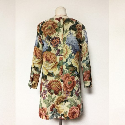 1点もの・デザイン画付き】ゴブラン織りボックスプリーツ切り替え  