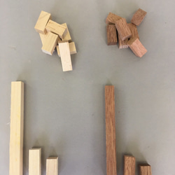 【天然木材使用】寄せ木ブロック2種（赤・白） 3枚目の画像