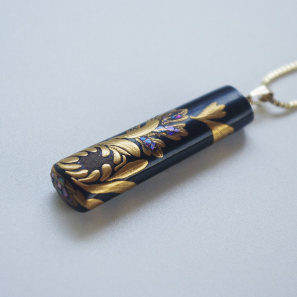 ヴィンテージリメイク】鼈甲蒔絵ペンダント ネックレス