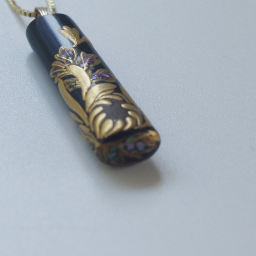 ヴィンテージリメイク】鼈甲蒔絵ペンダント ネックレス