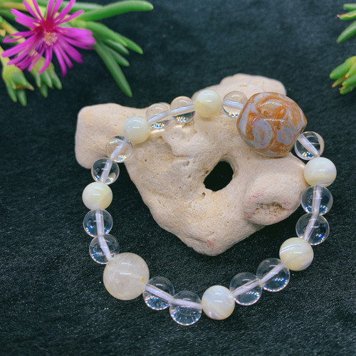 グリーンターラ 線天珠 ブレスレット 希少 新着一覧 | チベット天珠