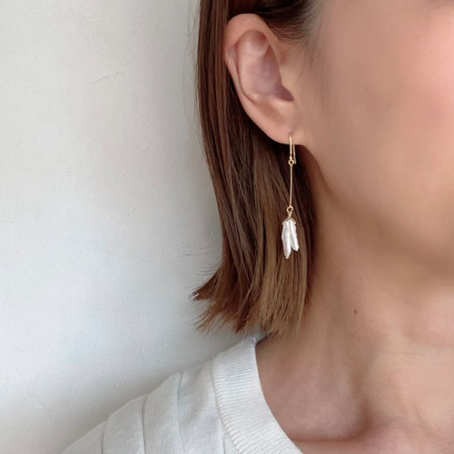 小枝＊淡水パールのアシンメトリーピアス/イヤリング ピアス（フック 