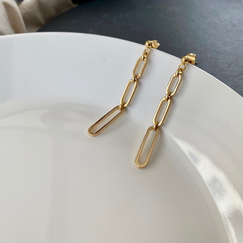 ☆シルバー追加☆オーバル3連リングのピアス/イヤリング ピアス