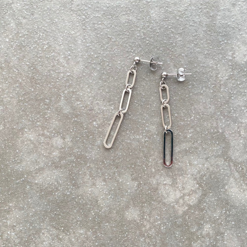 ☆シルバー追加☆オーバル3連リングのピアス/イヤリング ピアス