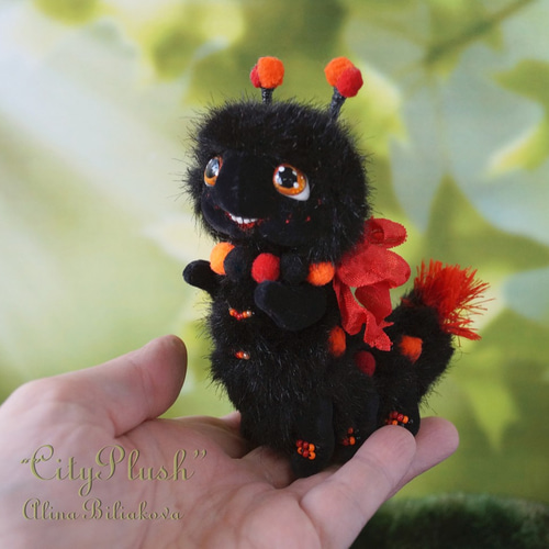 ぬいぐるみアーティスト毛虫手作り あみぐるみ CityPlush 通販 8112285