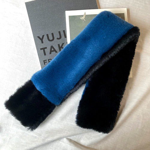 モコモコエコファーのリバーシブルコンパクトマフラー・ネイビーブルー