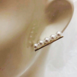 ❤︎ 再販 2 ❤︎ ゴールドバー5連パールピアス or イヤリング or  