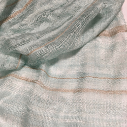 朝霧-草木染め手織りシルクストール＜29cm幅＞クサギの水色にサルスベリのグレー 5枚目の画像