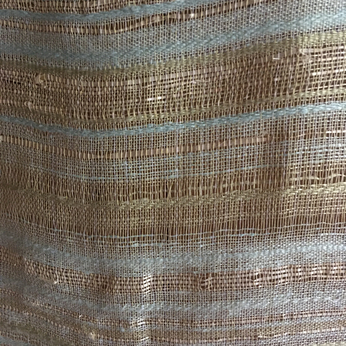 陽光-草木染め手織りタペストリー（絹と木綿と葛糸）クサギの水色と葛