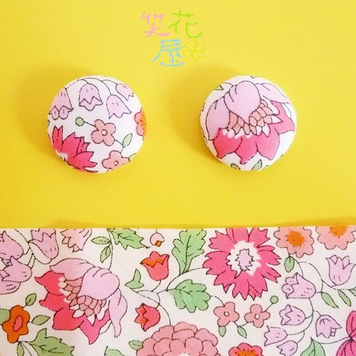 開店SALE→680円☆リバティ☆くるみボタンのパッチンピン☆ ヘアピン