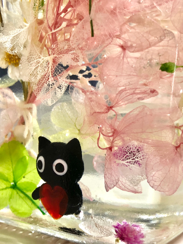 桜ハーバリウム＊お座り猫と四つ葉のクローバ♡ 幸せ運ぶハッピー猫♡New 4枚目の画像