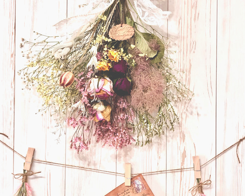 春満開ドライフラワースワッグ⚘*⋆華やかな春の花々✿*:coral pink ドライフラワースワッグ 春色ピンク スワッグ 六花 りっか 通販