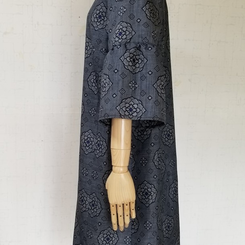 正藍泥染大島紬リメイク ギャザー袖ワンピース ワンピース hiro 通販