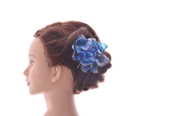 Blooming*バラ（アメリカンフラワー・髪飾り・成人式・卒業式・結婚式） 1枚目の画像