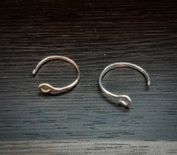 イヤーカフ 14kgf / Silver Hammered Fake Conch Piercing Ear Cuff 4枚目の画像