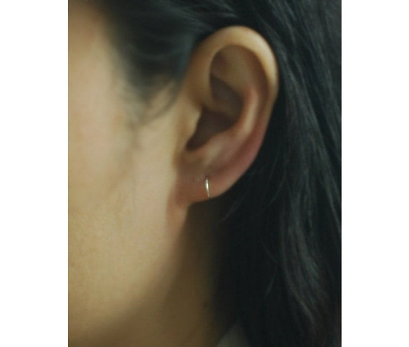 ピアスフープ (thin) 14kgf / Silver Cartilage Hoop Earrings 6枚目の画像