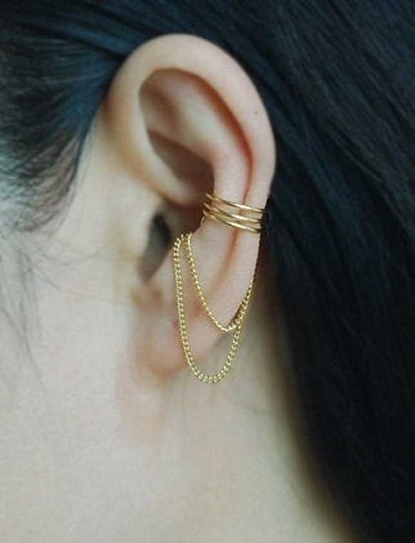 Gold Color 3 band with Chain Ear cuff, イヤーカフ 3枚目の画像