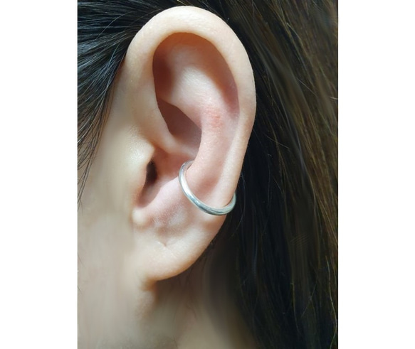 イヤーカフ 14kgf / Silver 14Gauge Fake Conch Piercing Ear Cuff 4枚目の画像