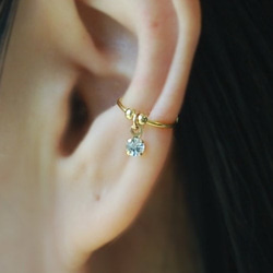 14kgf / Silver  Ear Cuff with Crystal channel 1枚目の画像