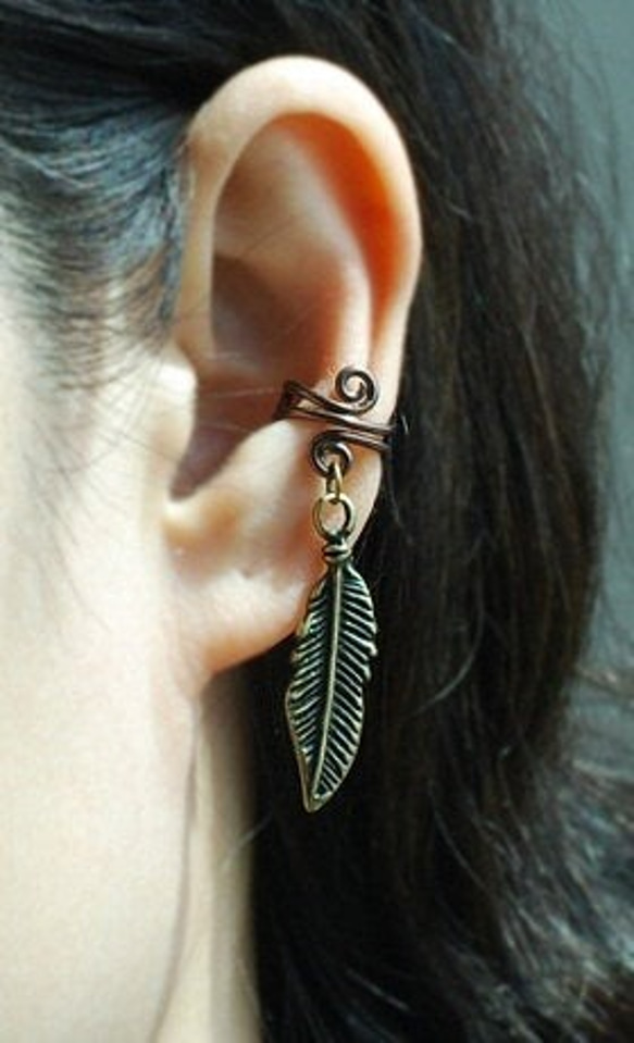 Bronze Metal feathers Ear Cuff 1枚目の画像