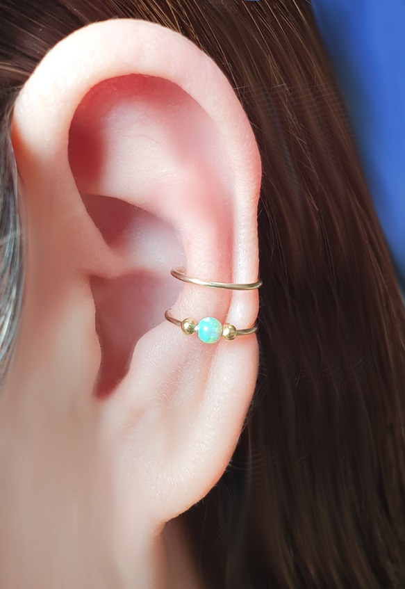 Double Band Ear Cuff with Opal Bead, イヤーカフ 5枚目の画像