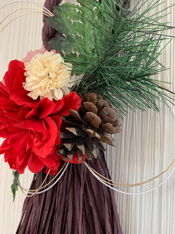お正月　和モダン赤いダリアのしめ縄飾り2021  素敵な年になりますように。。 3枚目の画像
