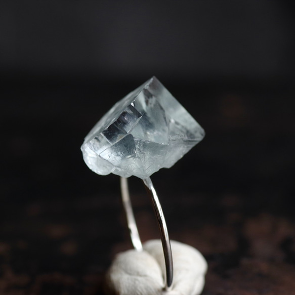 螢石礦物寶石 14kgf/銀 925 獨特靜音水晶系列 第2張的照片