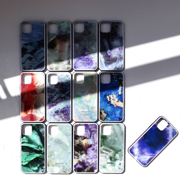 No. 012 鉱物原石 iPhone スマホケース Fluorite / フローライト【強化ガラス製】 5枚目の画像