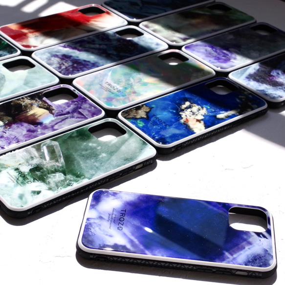 No. 012 鉱物原石 iPhone スマホケース Fluorite / フローライト【強化ガラス製】 6枚目の画像