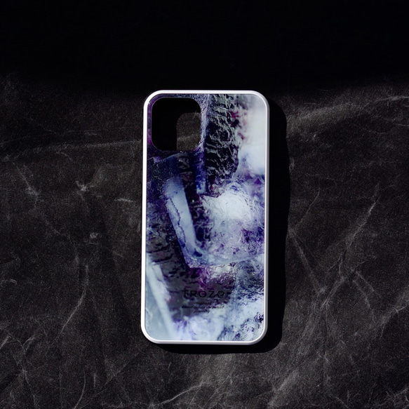No. 016 鉱物原石 iPhone スマホケース Fluorite / フローライト 【強化ガラス製】 3枚目の画像