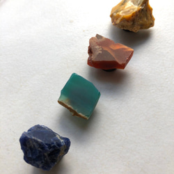 鉱物原石マグネット / 天然石4種 / 一点もの 2枚目の画像