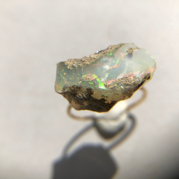 鉱物原石リング(13号) / オパール天然石【一点物】 4枚目の画像