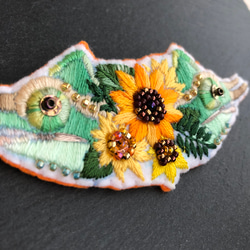 ジャクソンカメレオン刺繍ブローチ 5枚目の画像