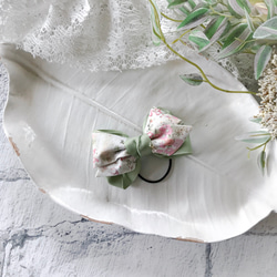 リバティリボンのバンスクリップ【小】(ベッツィアン×フレンチブルー